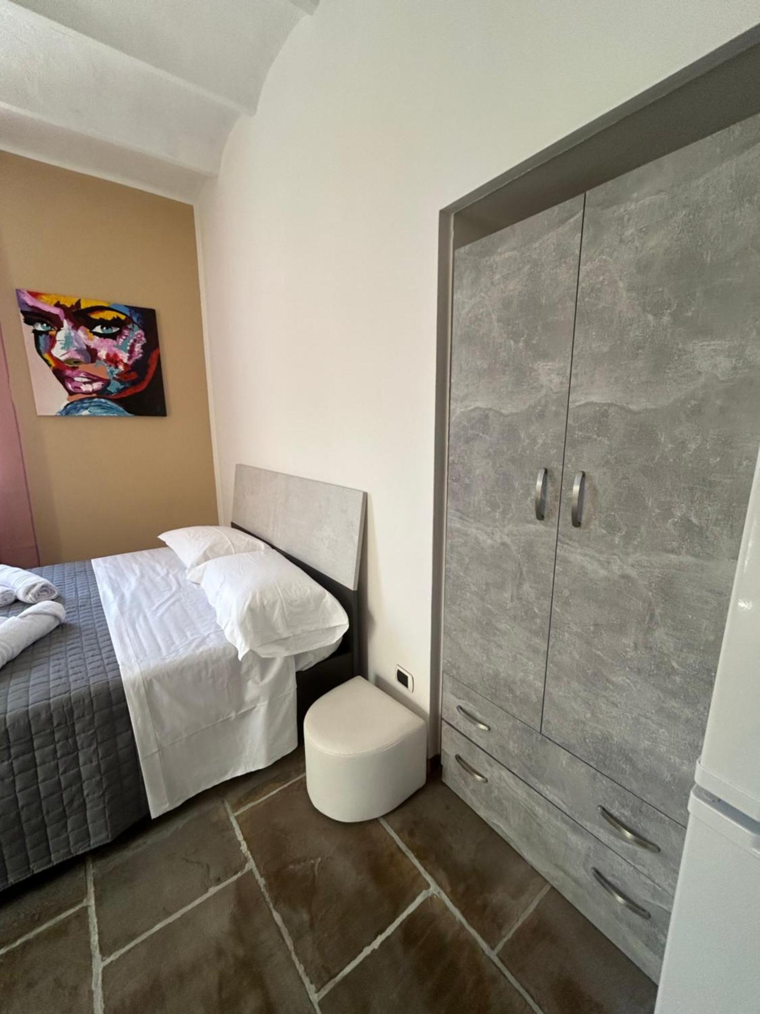 Aparthotel Oltre - Dove Cielo E Mare Si Uniscono Milazzo Exterior foto